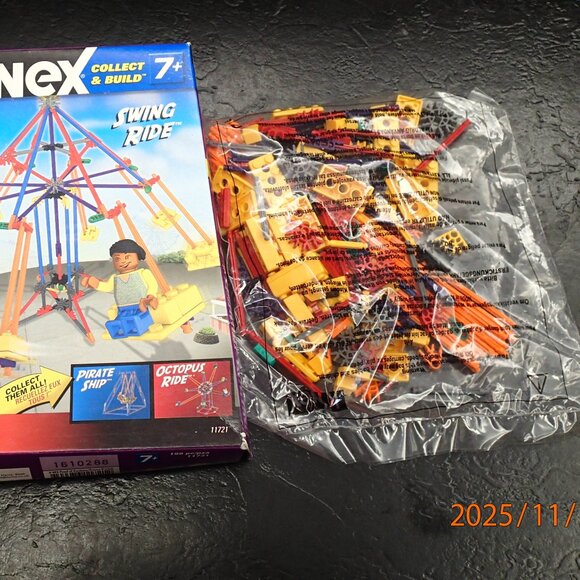 Knex Swing Ride - Picture 12 of 12